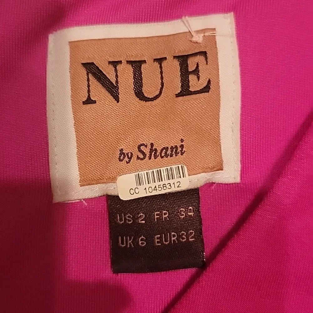 Nue by Shani hot pink ruched long sleeve dress - Picture 6 of 10